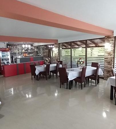 Pensiune Restaurant Alex Copalnic-Manastur Bagian luar foto